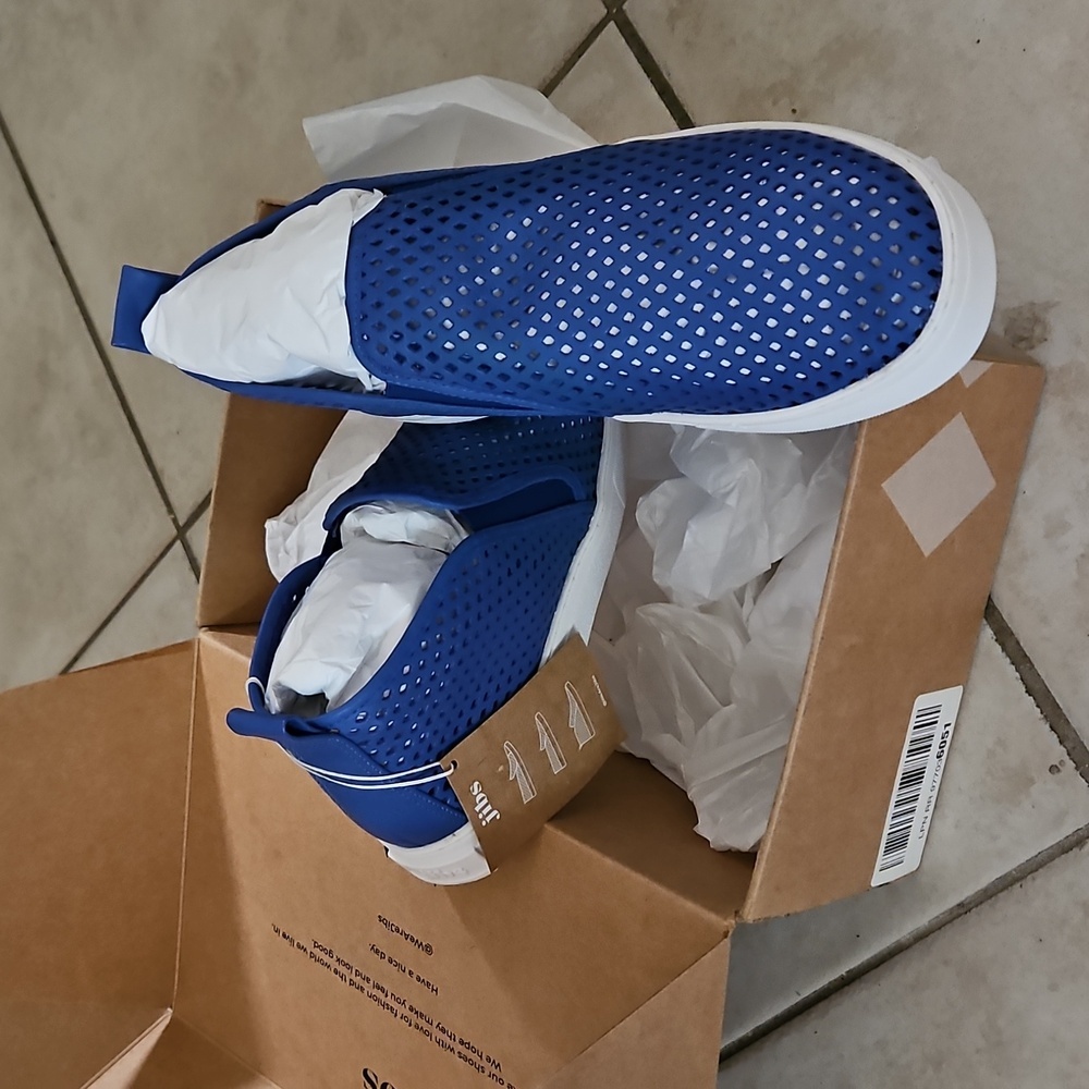 Jibs Unisex Mid Rise Galaxy Blue Slip-on Perforated Leather Odor Free Handmade - Picture 16 of 16